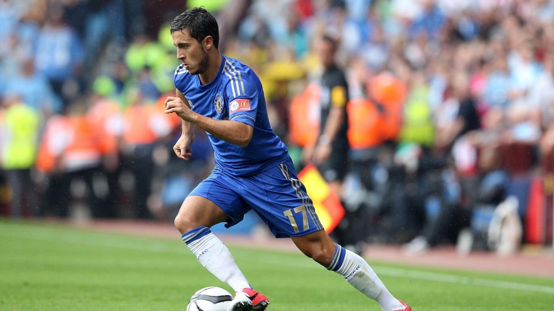 尤文图斯中场引援成功，球队实力增强